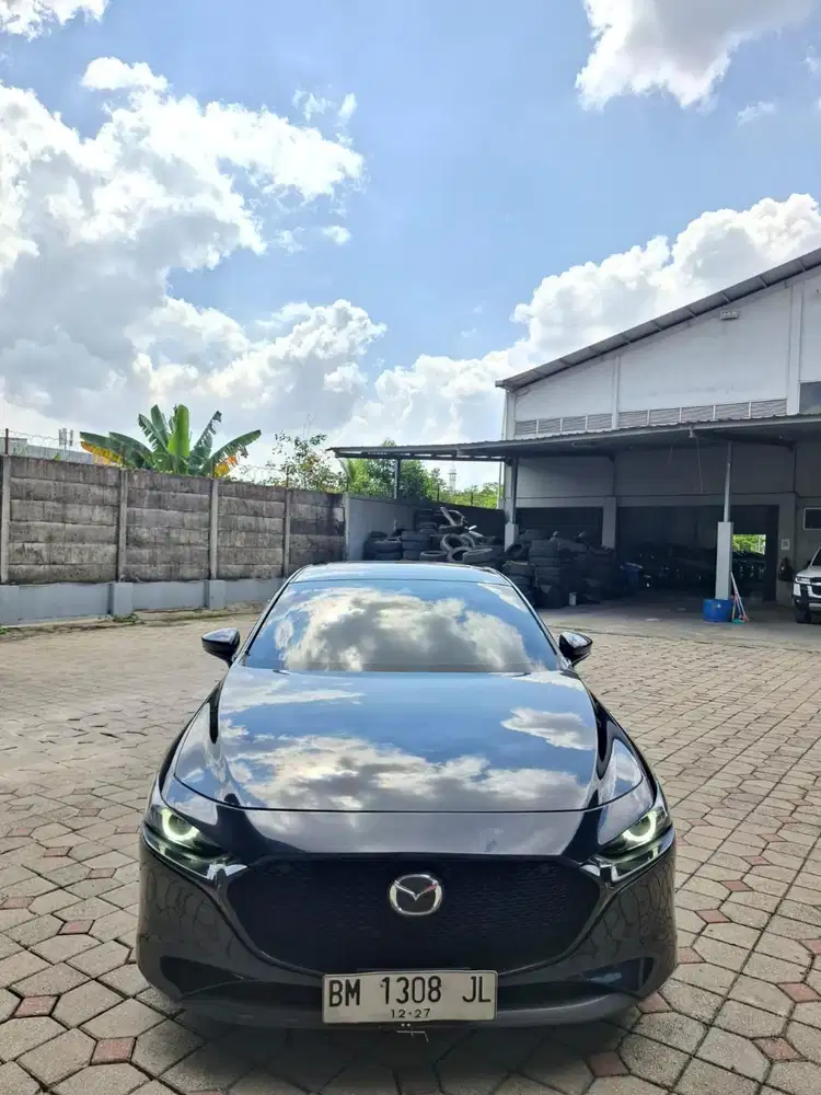 Mazda 3 2020 HB sport matic. Km 75rb