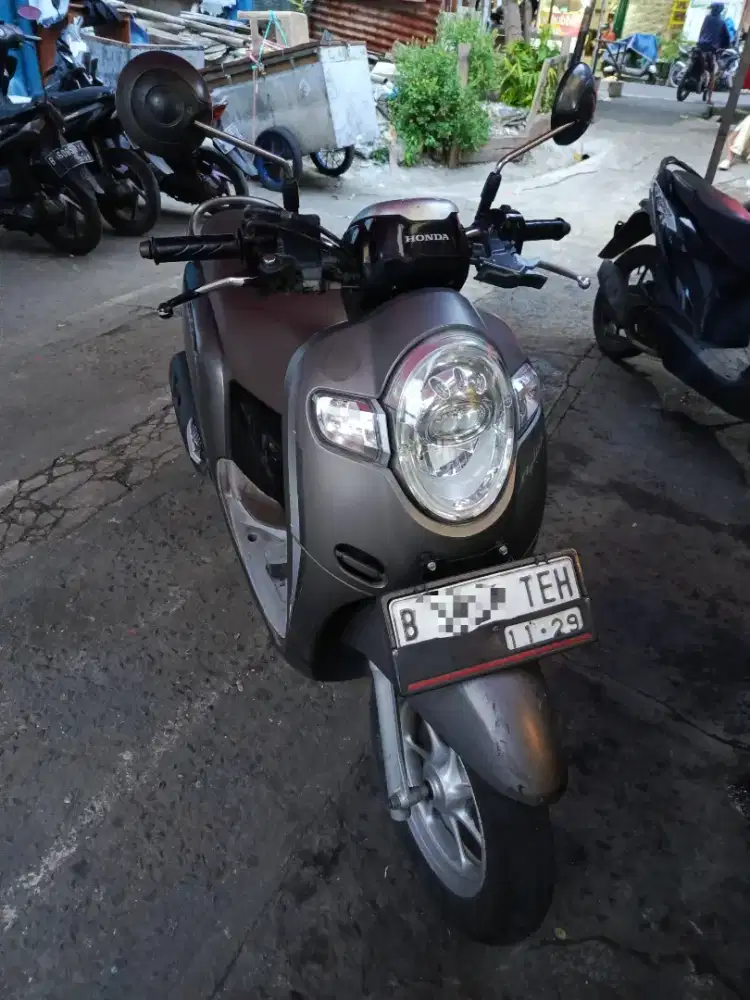 SCOOPY STYLISH 2019