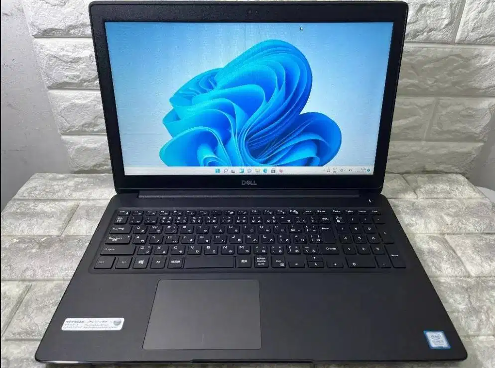 Laptop Bekas Dell Latitude 5300 Core i5 Gen8 Ram 8GB 13,3inch N-WKJ