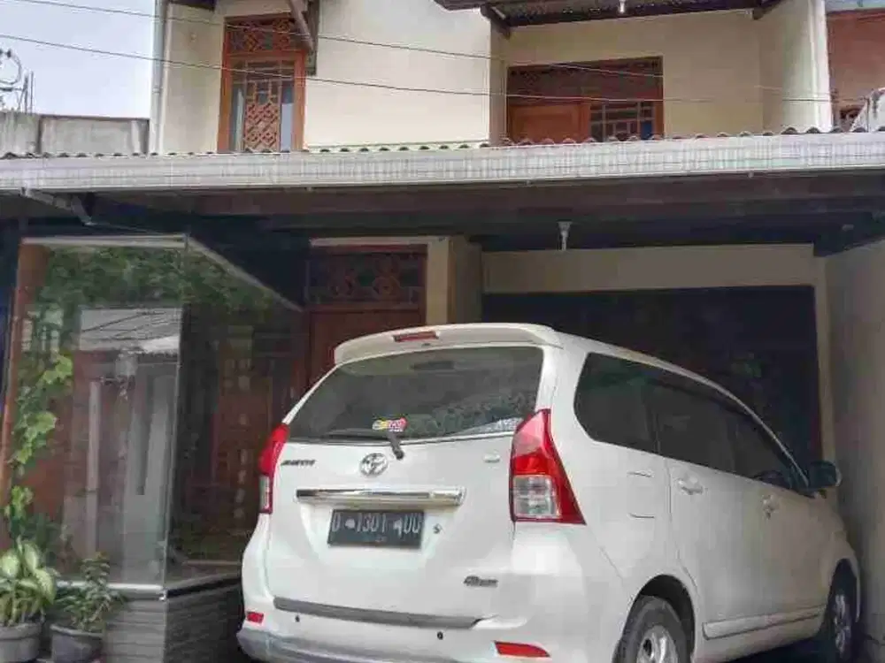 DI SEWAKAN RUMAH SIAP HUNI DI ANTAPANI BANDUNG