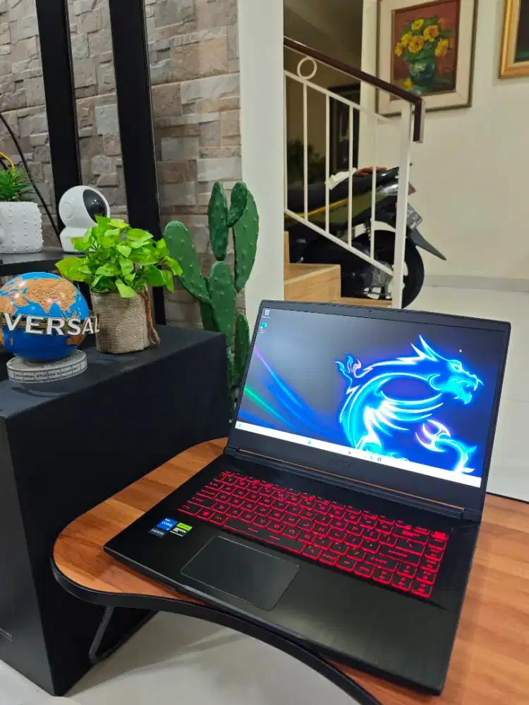 Laptop MSI GF63 RTX4050 x rog msi nitro tuf