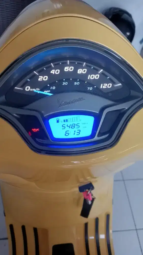 Vespa matic LX 125 tahun 2021