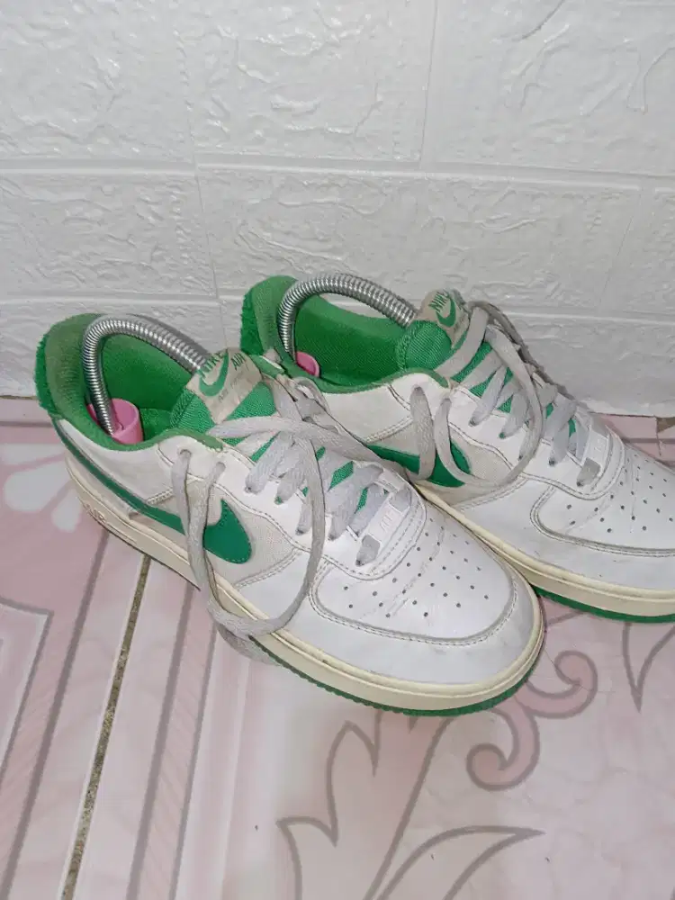 Sepatu Nike Perempuan