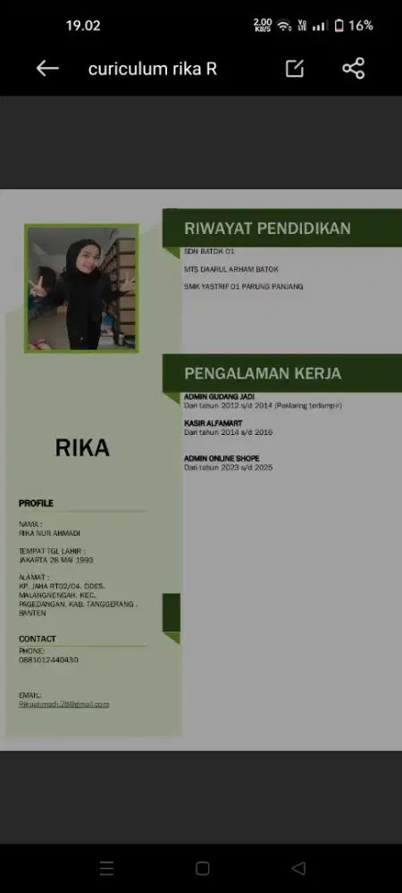 Mencari pekerjaan host live atau kasir