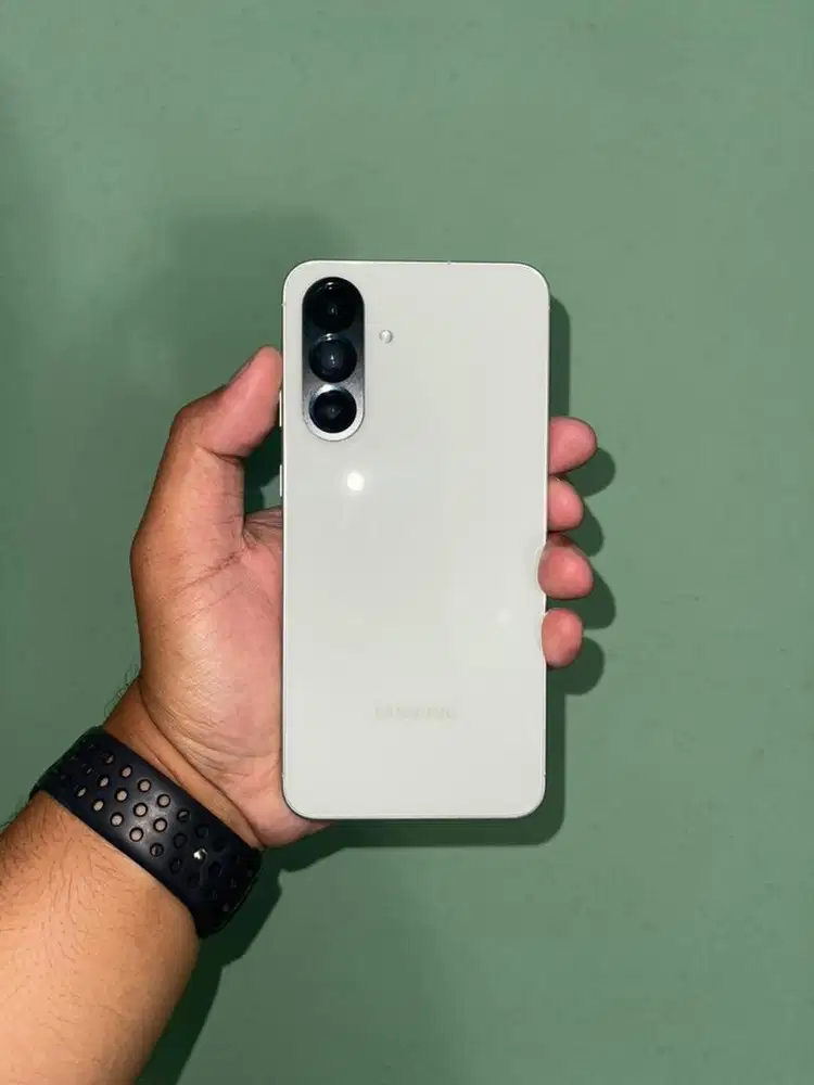 Jual Samsung Galaxy A56 8/256 GB Awasome olive