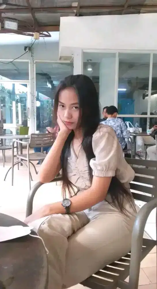 Cari kerja freelace gpp buat bayar kosan beres2 bisa maska bisa pokony