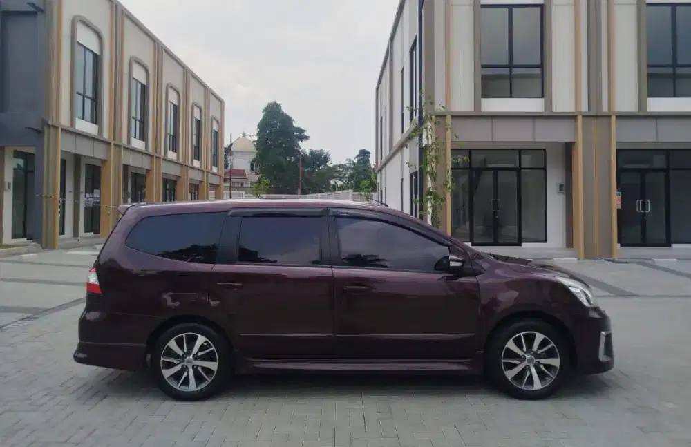 PROMO LIVINA HWS AT 2017 KM 60RB AnTIQ