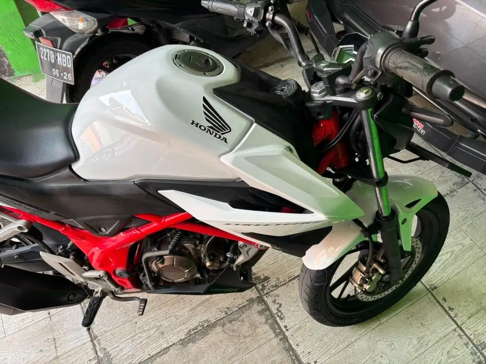 Jual Honda CB150R Kondisi Mulus