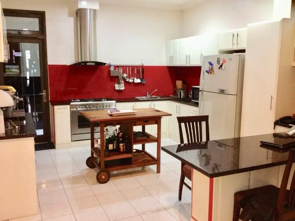 DIJUAL CEPAT RUMAH PONDOK JAYA KEMANG FUL FURNISHED BAGUS!