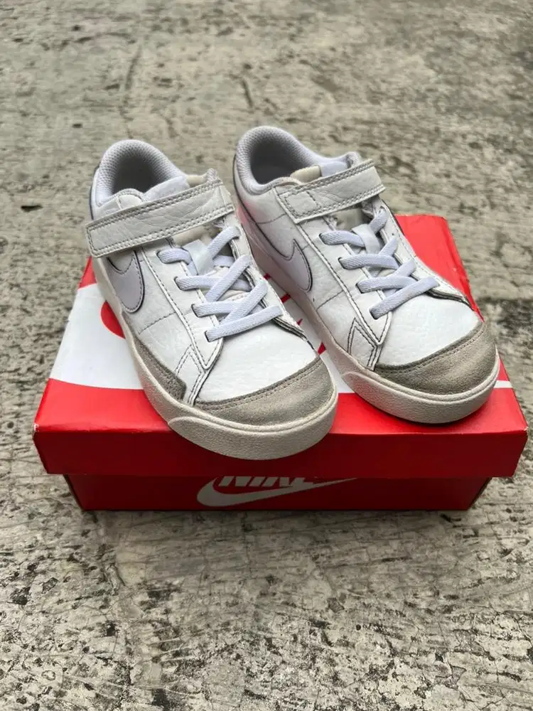 Sepatu Anak Nike Blazer Size 29,5