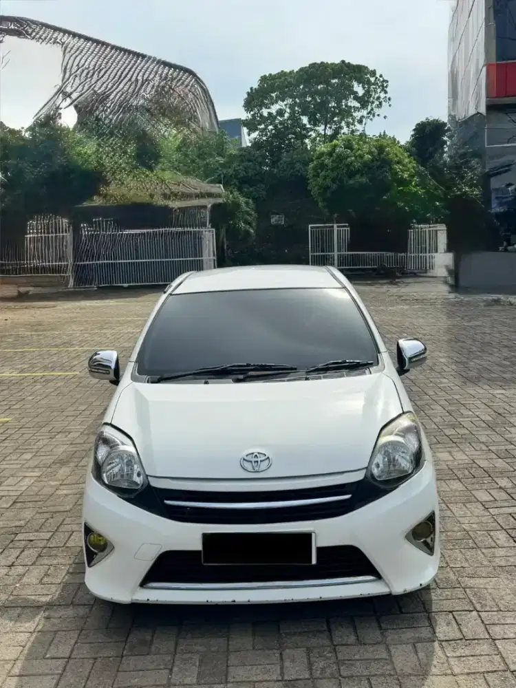 Toyota Agya G AT 1000cc Tahun 2014