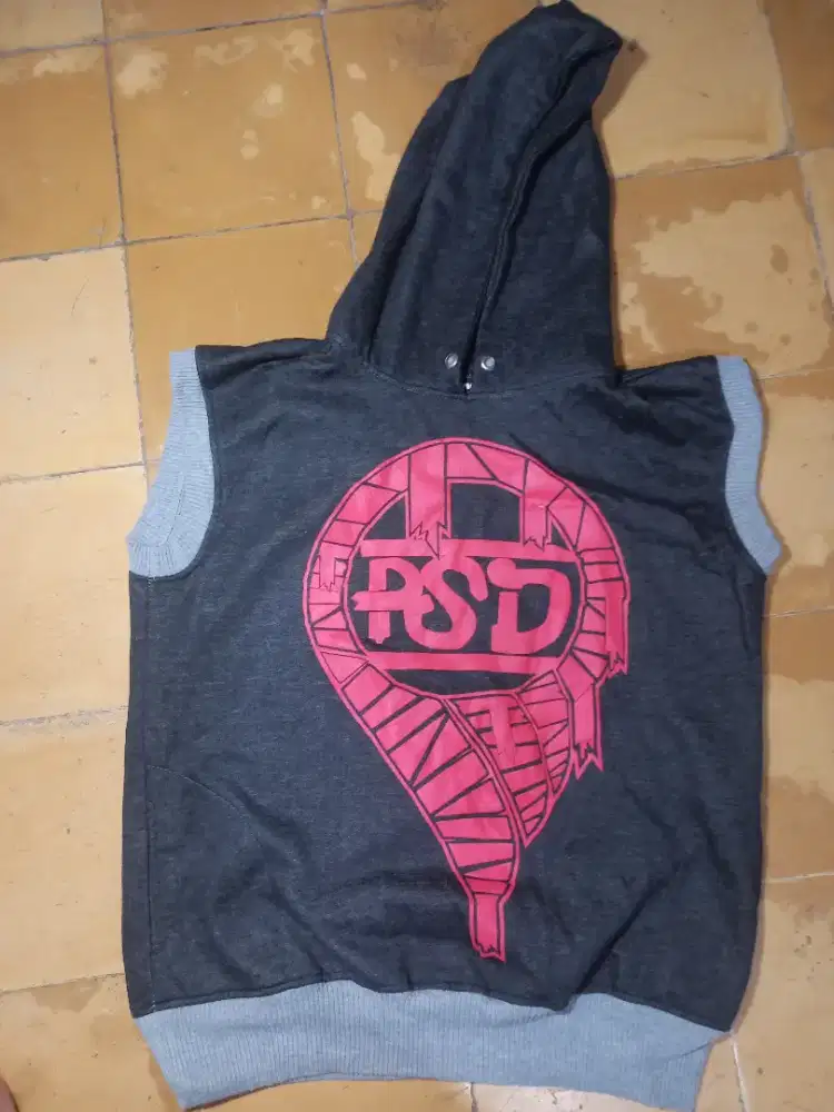 Vest Pria Warna abu abu