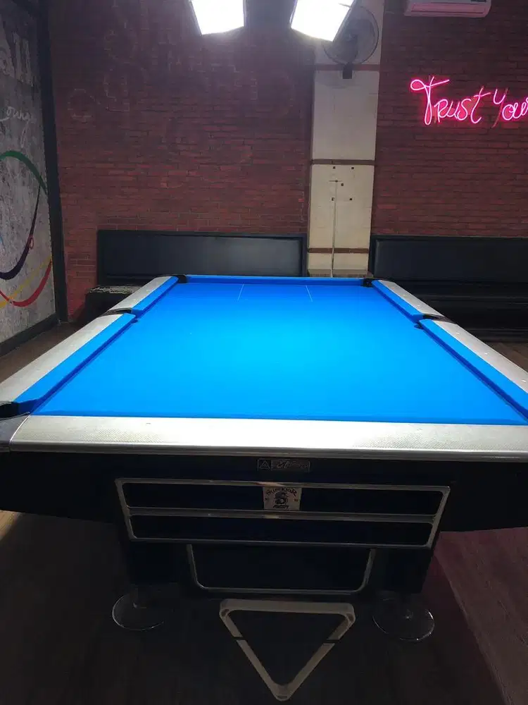 Meja billiard murrey