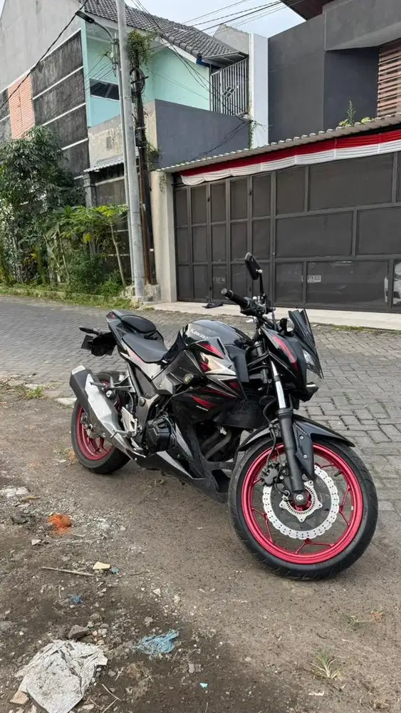 KAWASAKI Z250 ABS LIMITED EDITION