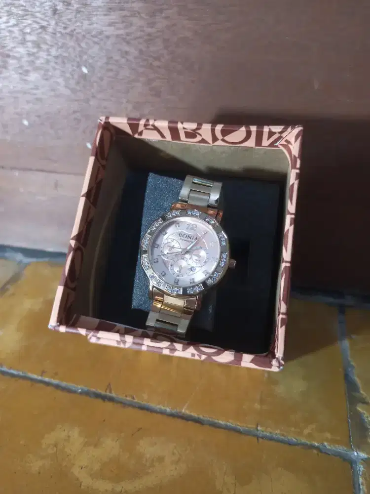 Jam Tangan Wanita BONIA Satinless Steel