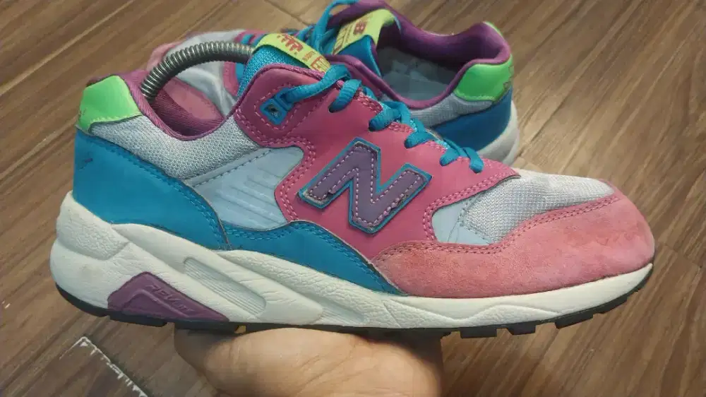 New balance 580