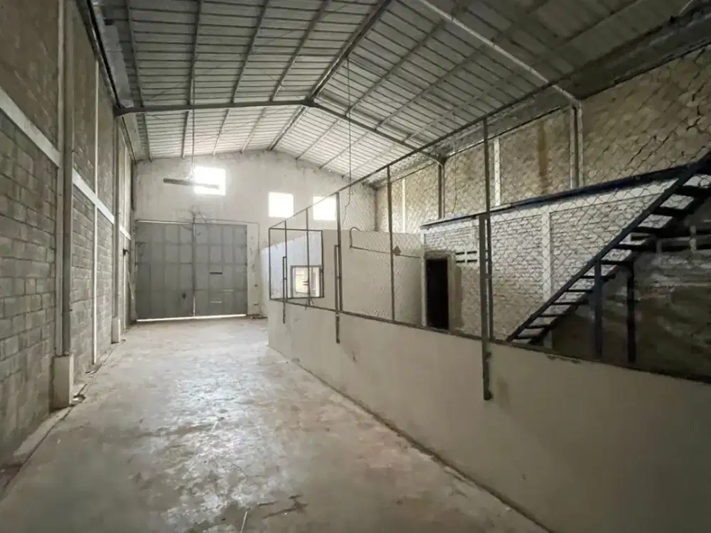 Disewakan Gudang Taman Tekno BSD Luas Bangunan 400M Siap Pakai