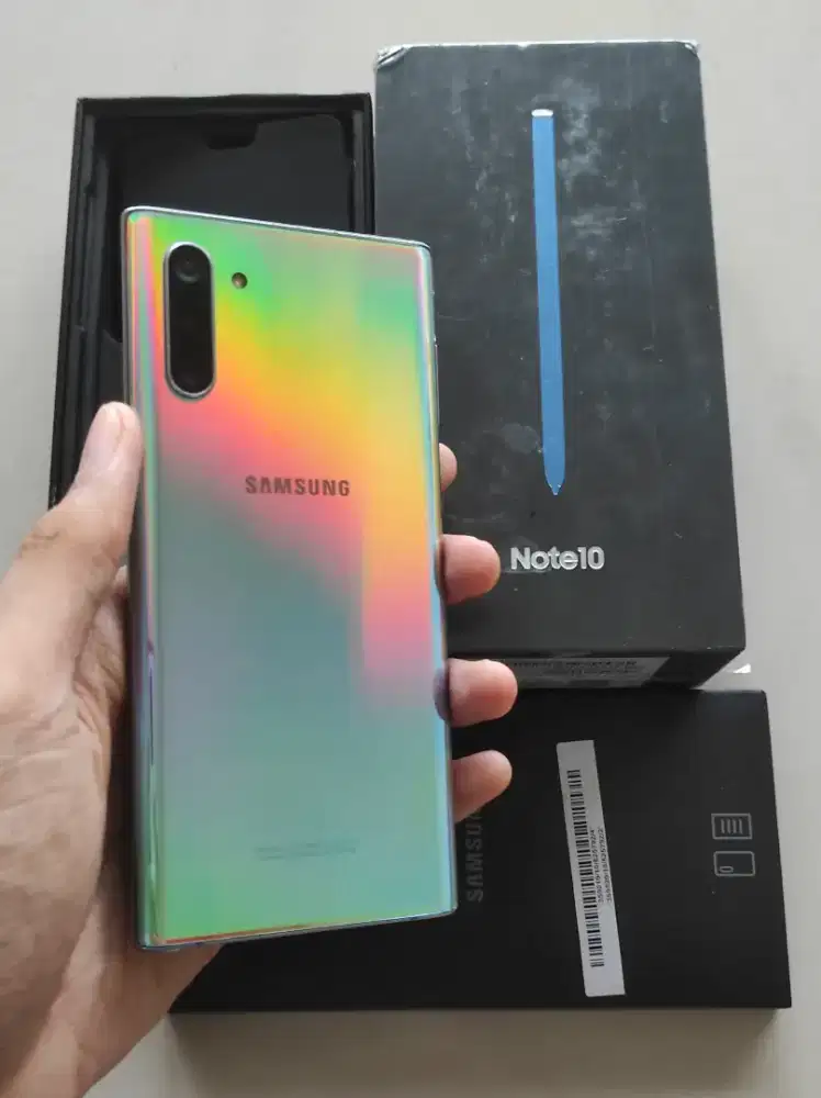 Samsung Note10 8/256 sein