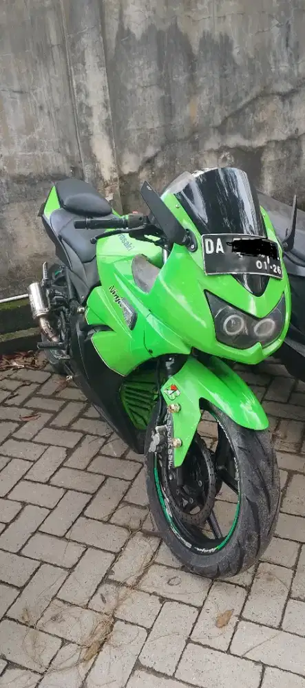 Kawasaki Ninja 250 Karbu 2011