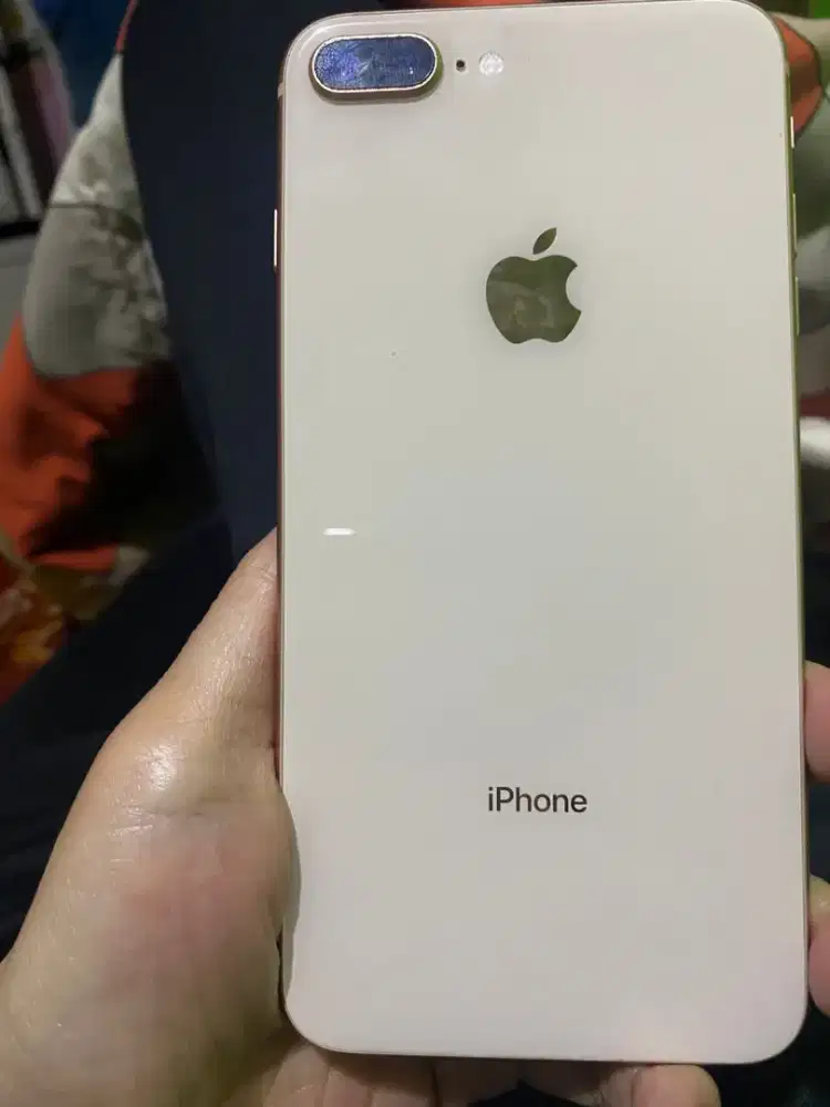 Iphone 8 plus 64 ibox tangan pertama dari beli bh 100 baru ganti