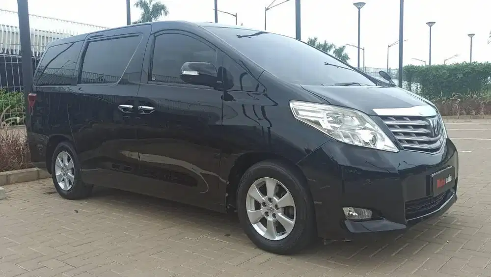 Alphard 2.4At Welcab 2012/2011 Hitam