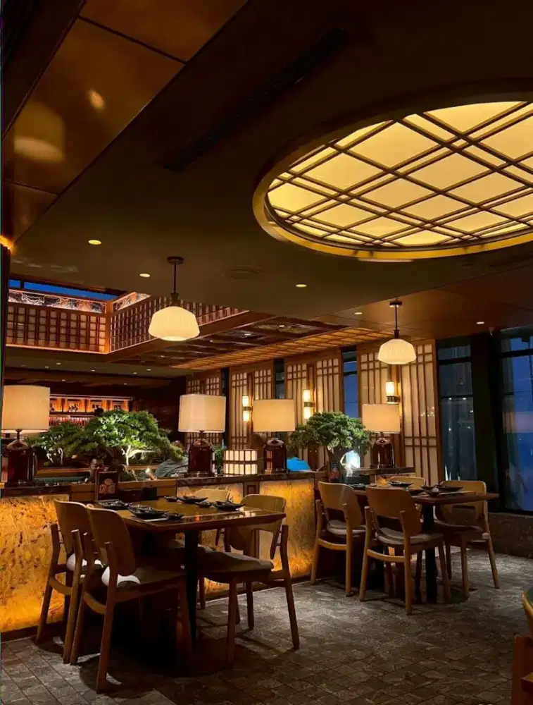 Asisten/kurir lapangan