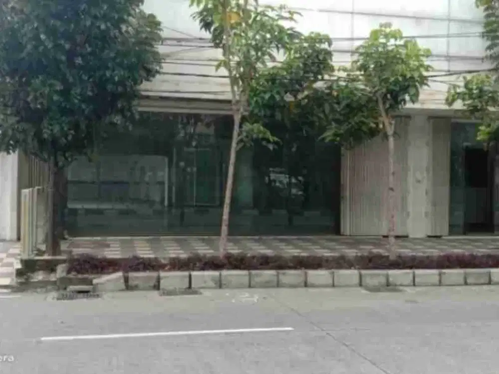 Disewakan Murah Gedung Ex. Showroom Mobil 2 lantai Venti Komersial di Nol Raya Mayjend Sungkono Surabaya