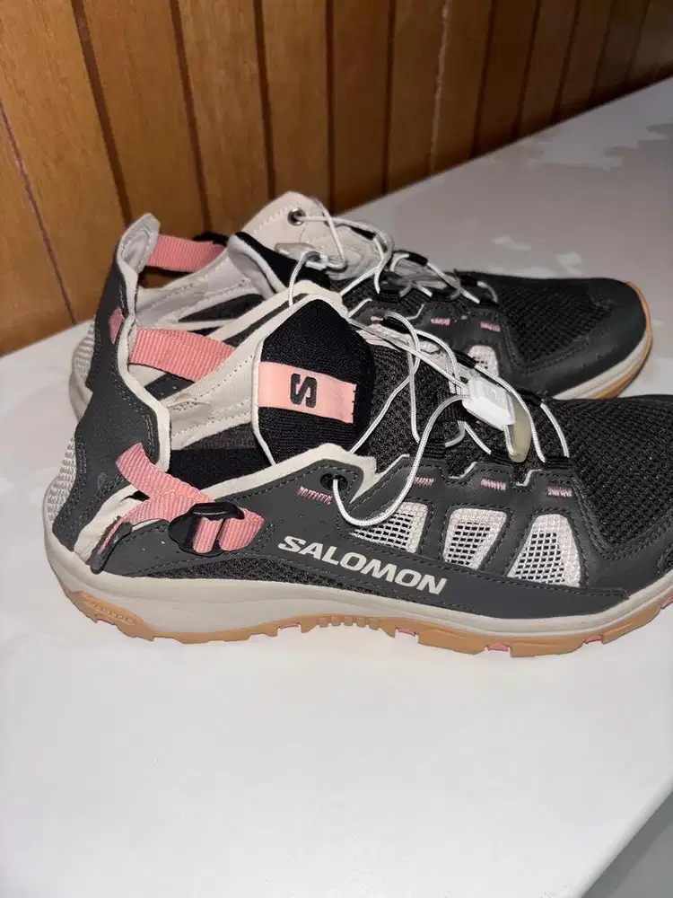 Salomon women’s techamphibian 5
