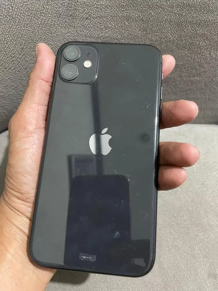 Jual iphone 11/64 ex ibox lkp