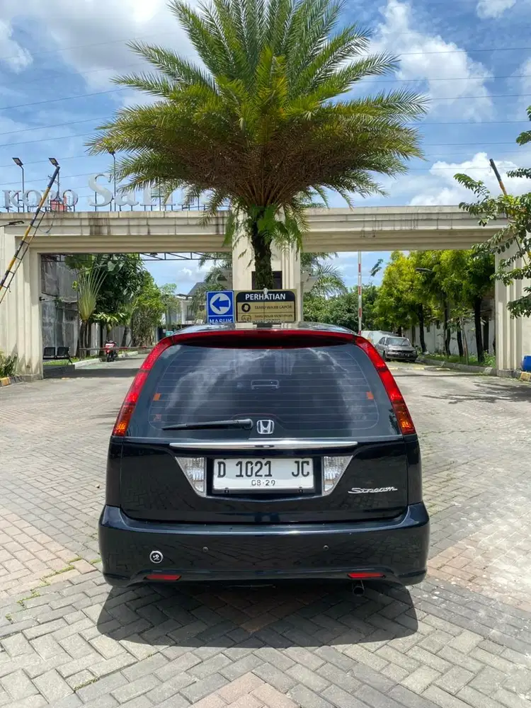 Honda Stream 2006 Bensin