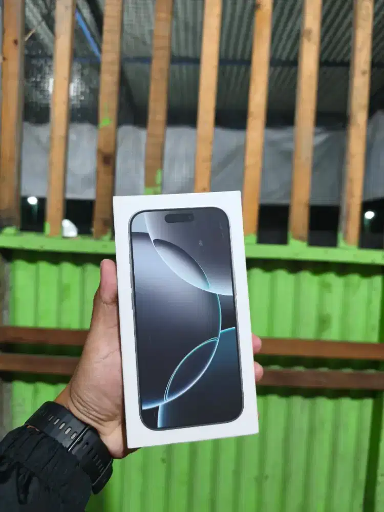 iPhone 16 pro 256gb ibox