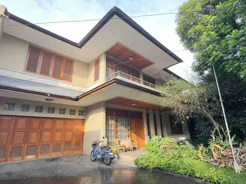 Rumah Lux Clasic di Sukaluyu Bandung