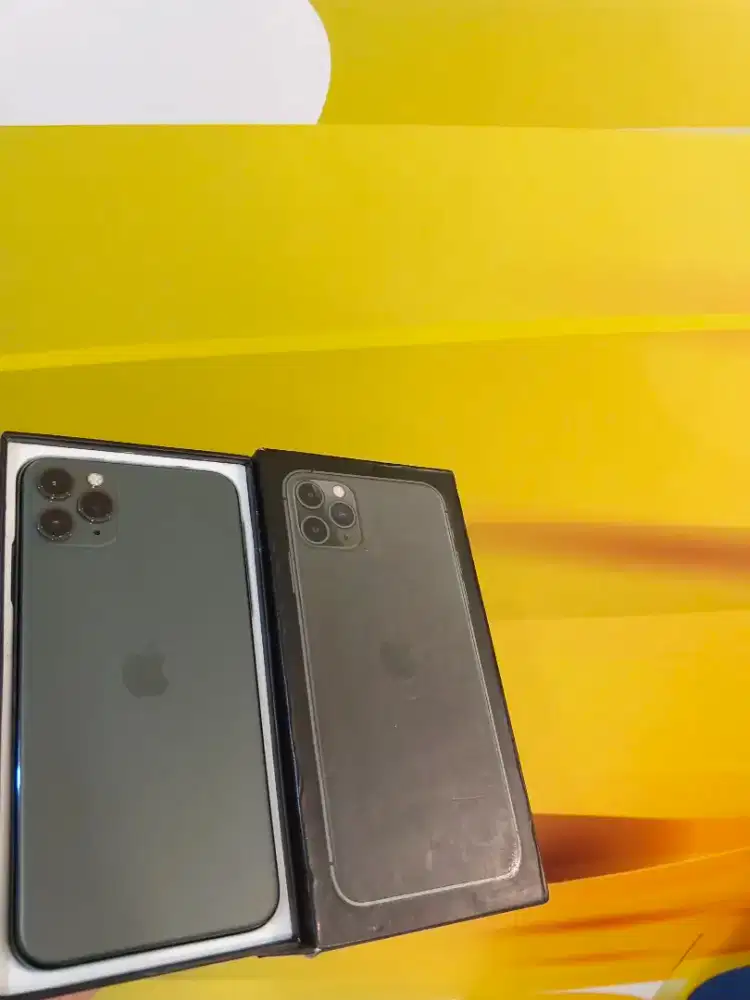 Iphone 11 pro max 256gb sehat masih baru