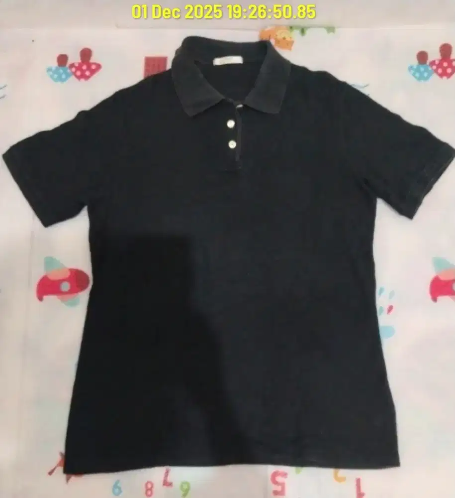 Tshirt bahan 100 % catton merk Mark&Spancer