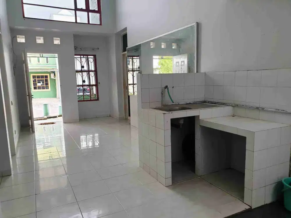 Dijual Cepat Rumah Di Perumahan Greenwood, Semarang