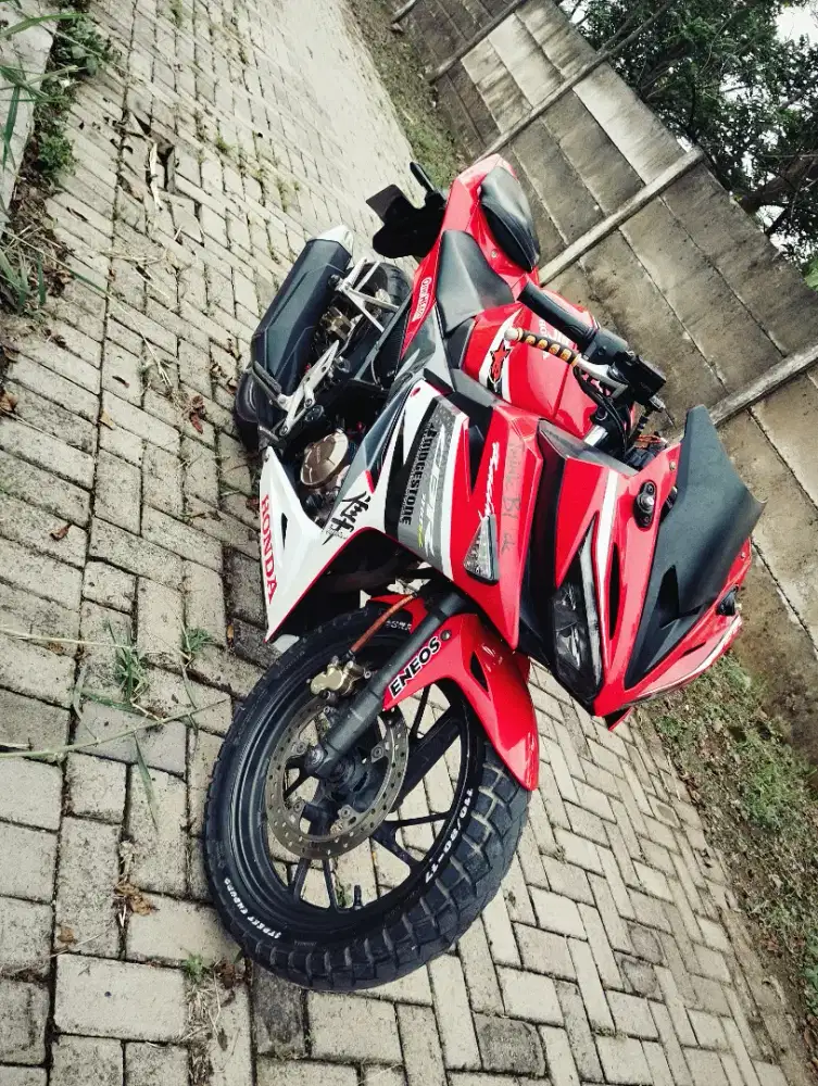 Jual motor sport, edisi mau ganti