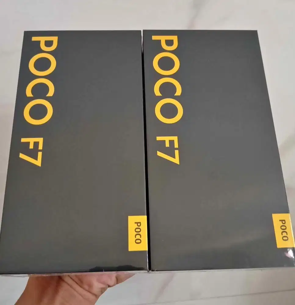 poco f7 12/512 white