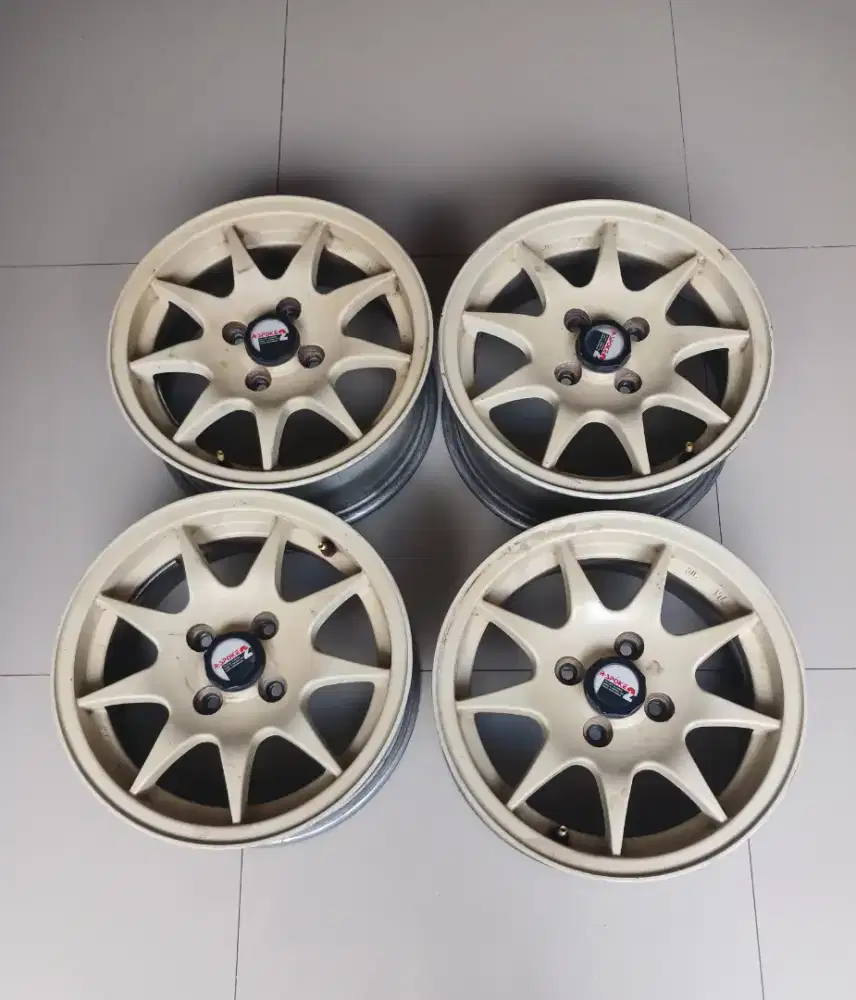 Velg Bridgestone R Spoke 2 R14