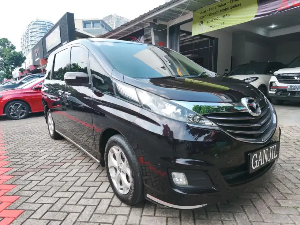 Mazda Biante Skyactiv 2.0 AT 2016