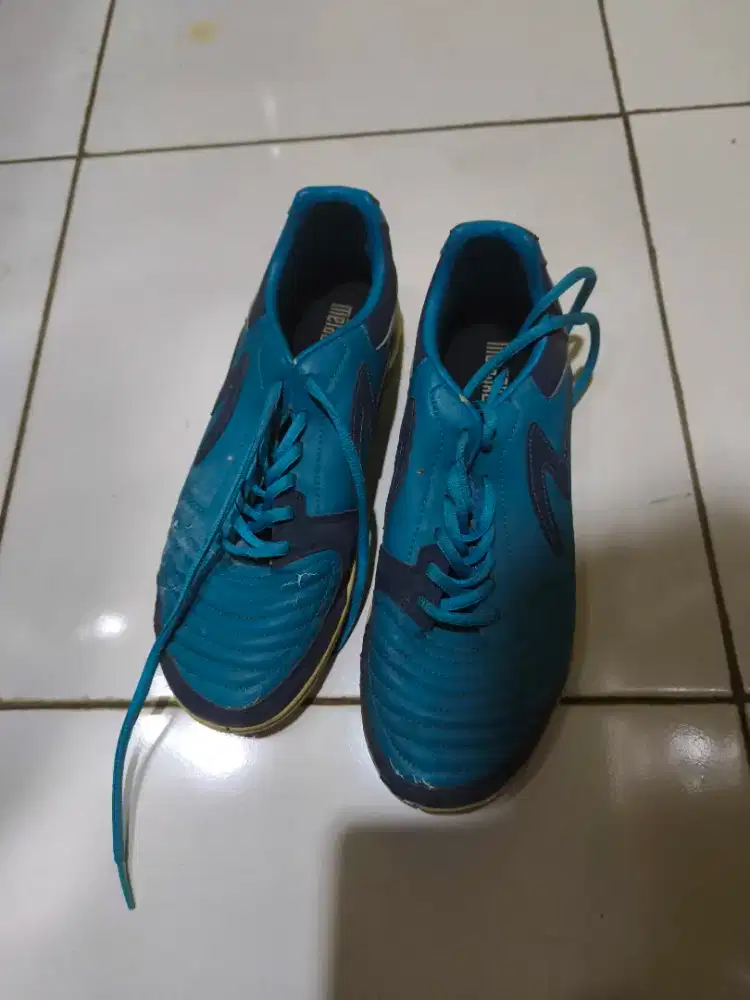 Sepatu Futsal Specs Metasala