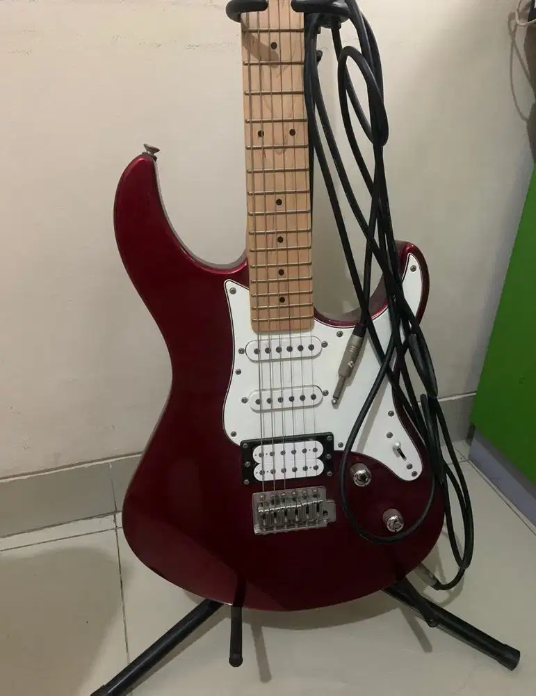 DIJUAL CEPAT!! GITAR ELEKTRIK YAMAHA PACIFICA 112VM