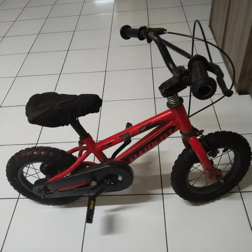 SEPEDA ANAK Element