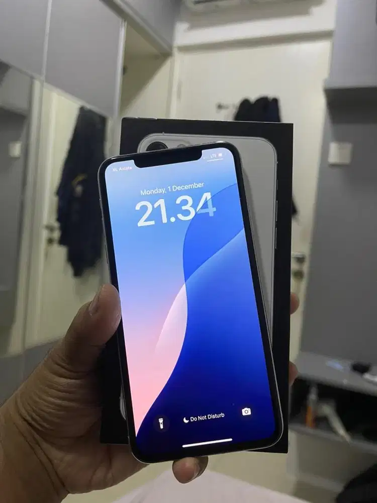 11 PROMAX 512GB SILVER EDISI BUTUH UANGG JUAL CEPAT