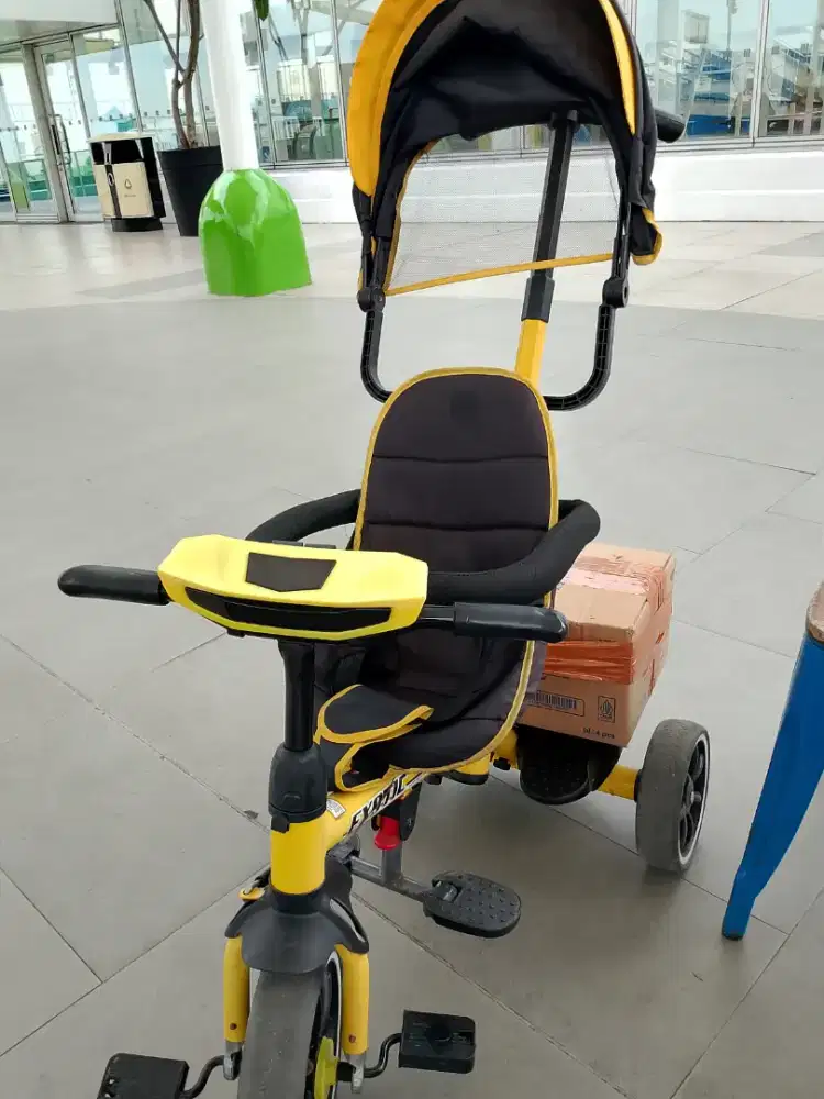 Sepeda stroller