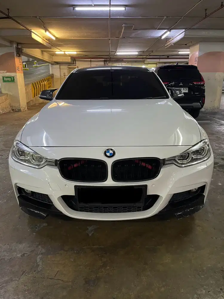 BMW 320i 2017 Bensin