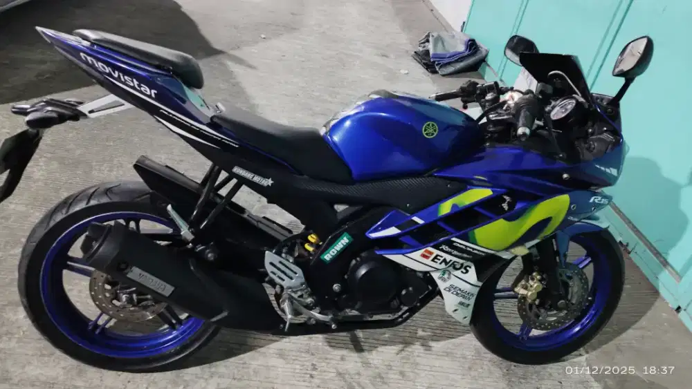 YAMAHA R15 V2 2017