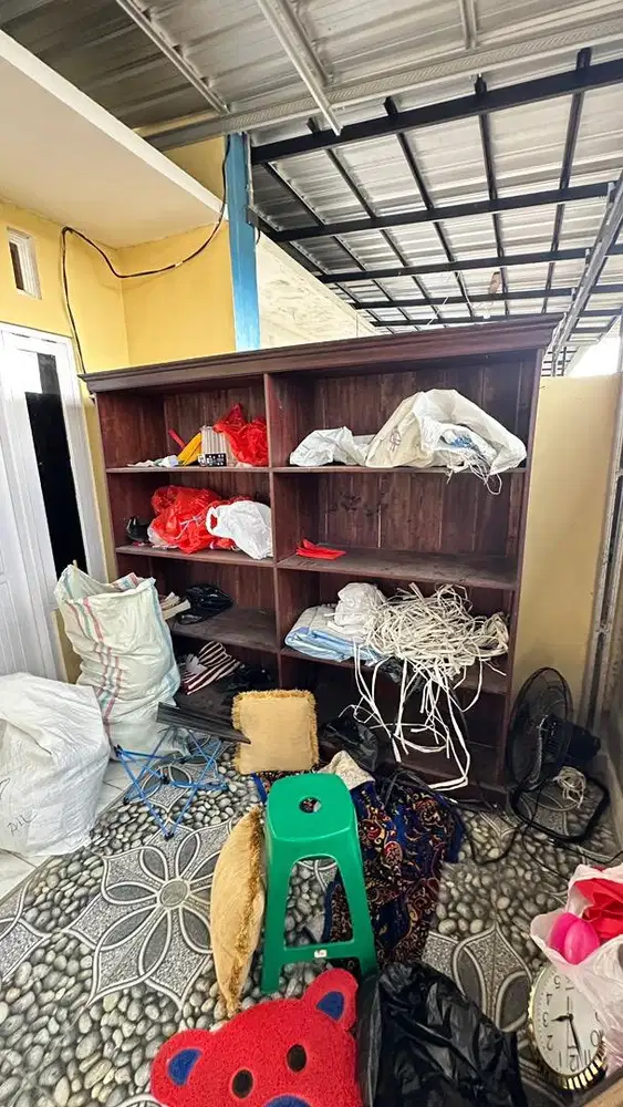 Dijual Cepat!! Lemari Kayu rak susun