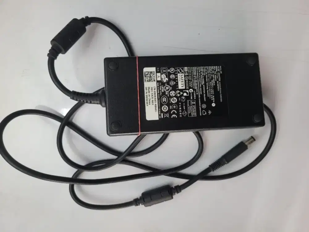 Adapter Charger Dell 180 watt DA180PM111