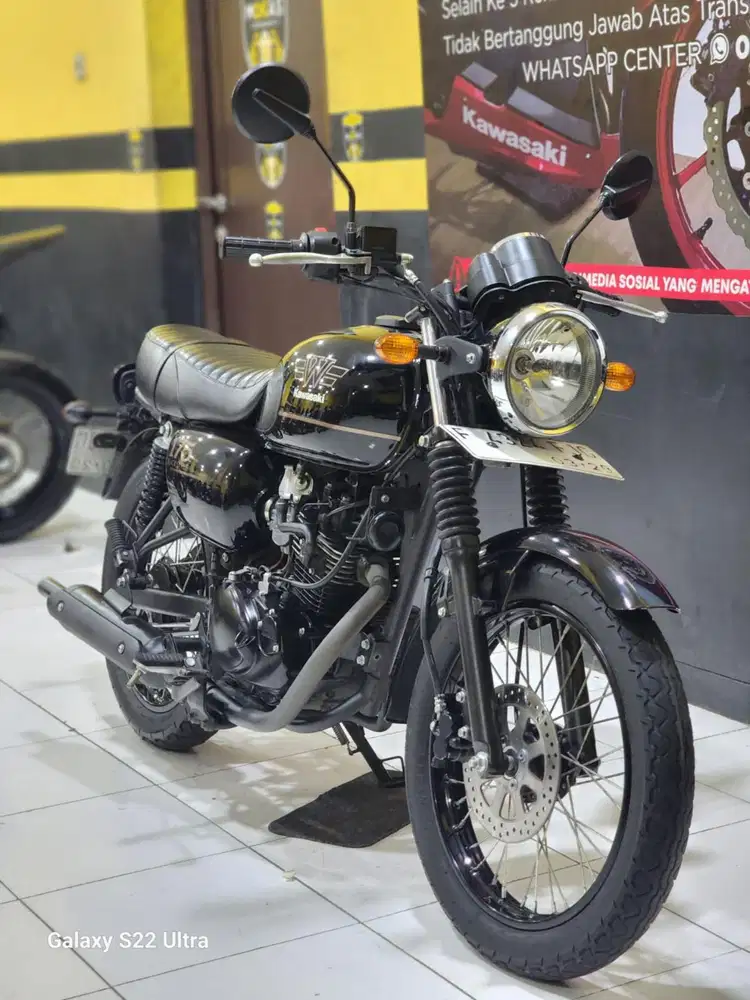 W 175 special edition 2023