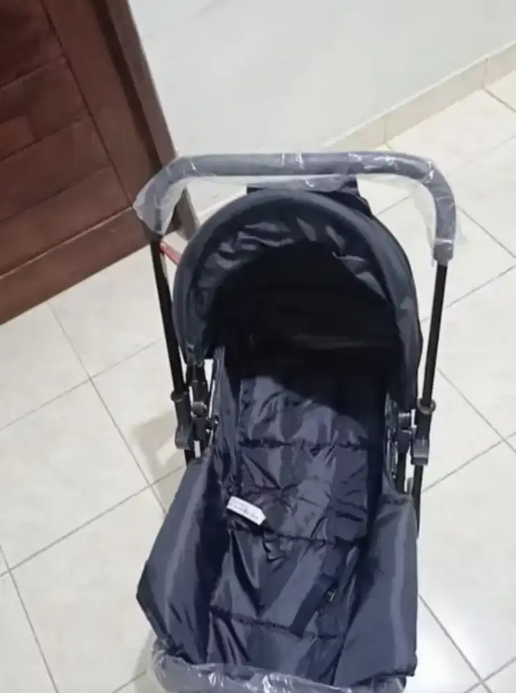DIJUAL STROLLER BEIGE (NEW)